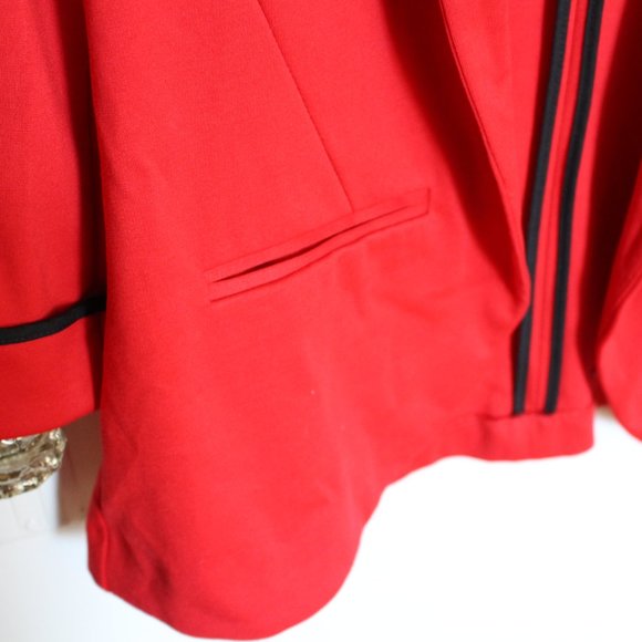 3/$20 - Red 3/4 Sleeve Blazer with Black Details - Picture 8 of 9